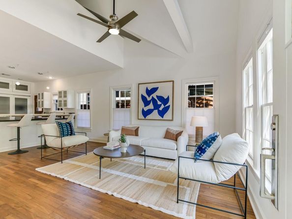 1609 Linscomb Ave, Austin TX 78704