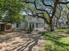 1609 Linscomb Ave, Austin TX 78704