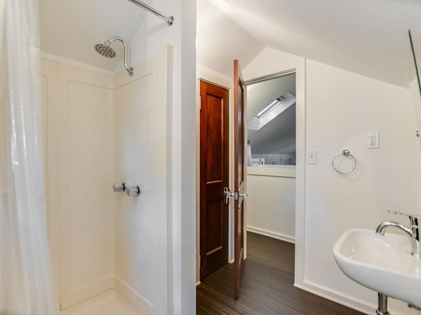1609 Linscomb Ave, Austin TX 78704
