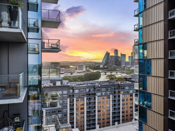 44 East Ave 1607, Austin TX 78701