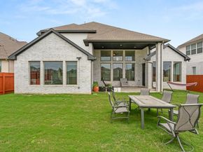 372 Hollister DR, Liberty Hill TX 78642