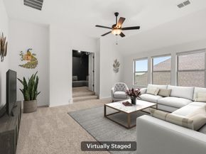 372 Hollister DR, Liberty Hill TX 78642