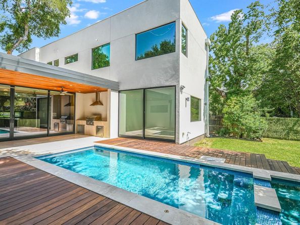 1601 Barn Swallow DR, Austin TX 78746