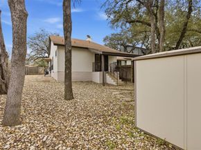 8142 Ceberry DR B, Austin TX 78759