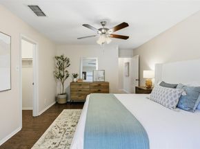 8142 Ceberry DR B, Austin TX 78759