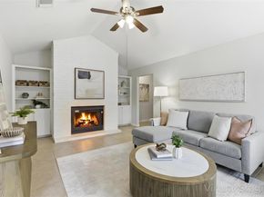 8142 Ceberry DR B, Austin TX 78759