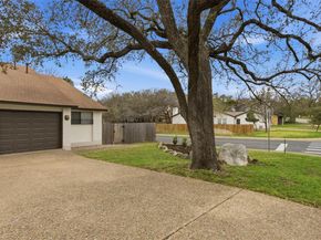 8142 Ceberry DR B, Austin TX 78759