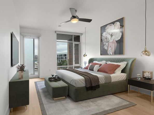 210 Lee Barton DR 517, Austin TX 78704