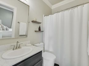 10129 Planters Woods DR, Austin TX 78730