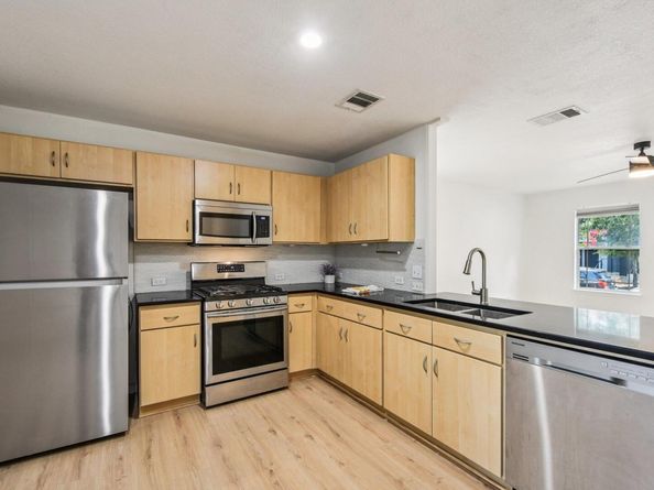 1430 Big Bend DR 11, Cedar Park TX 78613