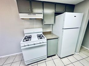 5305 Woodland Oaks CT, Austin TX 78744