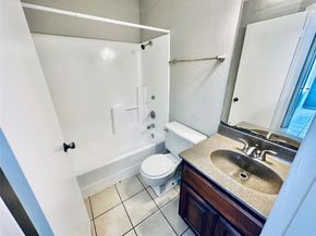 5305 Woodland Oaks CT, Austin TX 78744