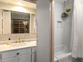 1707 Spyglass DR 123, Austin TX 78746