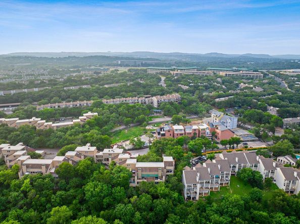 1707 Spyglass DR 123, Austin TX 78746