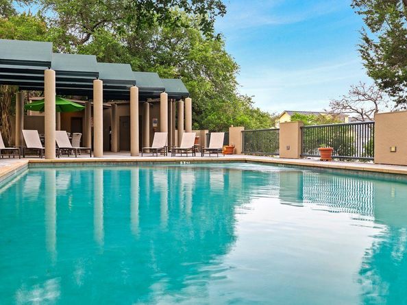 1707 Spyglass DR 123, Austin TX 78746