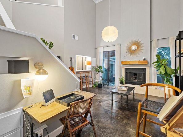 1707 Spyglass DR 123, Austin TX 78746