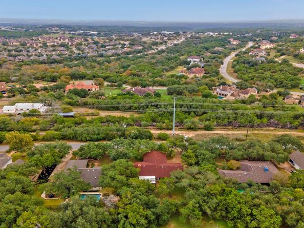 137 Long Wood Ave, Lakeway TX 78734