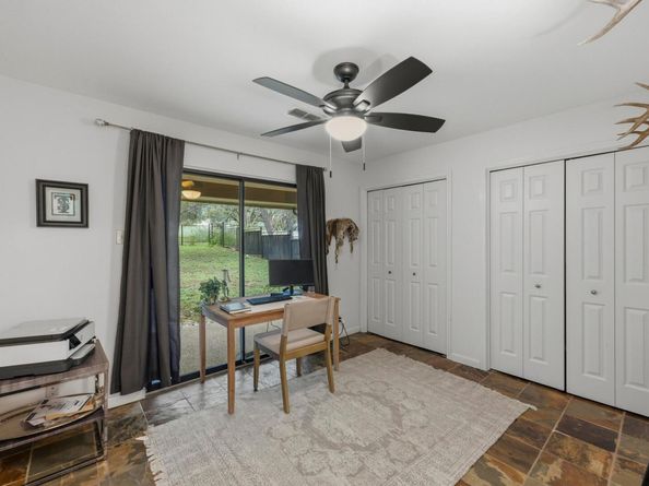 137 Long Wood Ave, Lakeway TX 78734