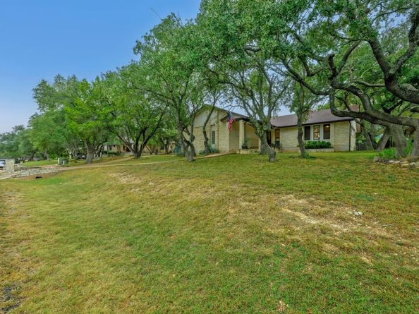 137 Long Wood Ave, Lakeway TX 78734
