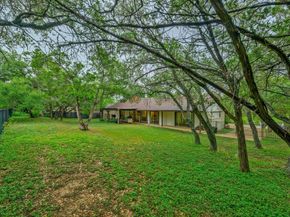 137 Long Wood Ave, Lakeway TX 78734