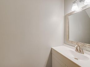 6718 Silvermine DR 903, Austin TX 78736