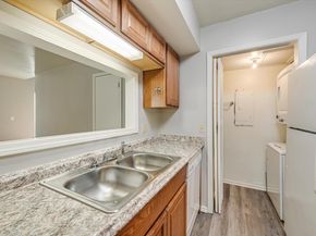 6718 Silvermine DR 903, Austin TX 78736