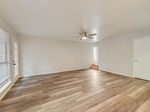 6718 Silvermine DR 903, Austin TX 78736