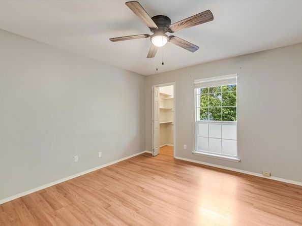 6718 Silvermine DR 903, Austin TX 78736