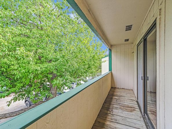 6718 Silvermine DR 903, Austin TX 78736