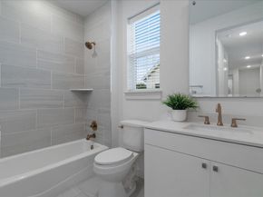 2624 Metcalfe RD 10, Austin TX 78741