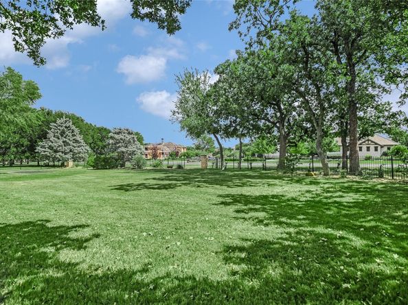 100 Dovetail LN, Georgetown TX 78628