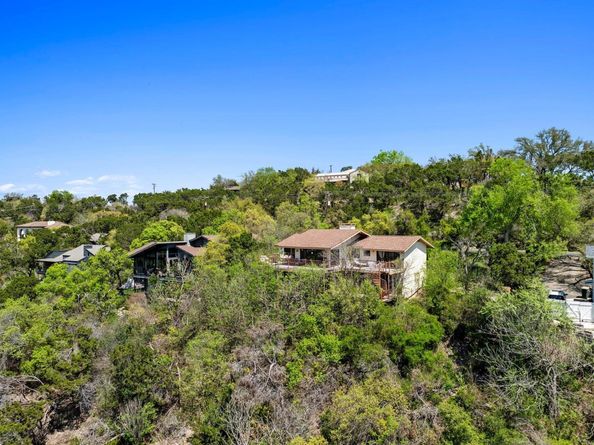 909 Redbud TRL, West Lake Hills TX 78746