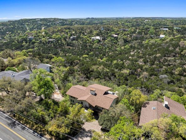 909 Redbud TRL, West Lake Hills TX 78746
