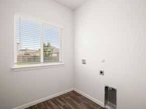9908 Dalliance LN, Manor TX 78653