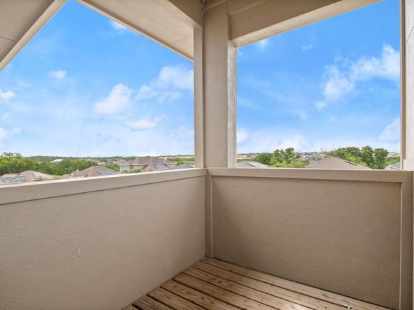 9908 Dalliance LN, Manor TX 78653
