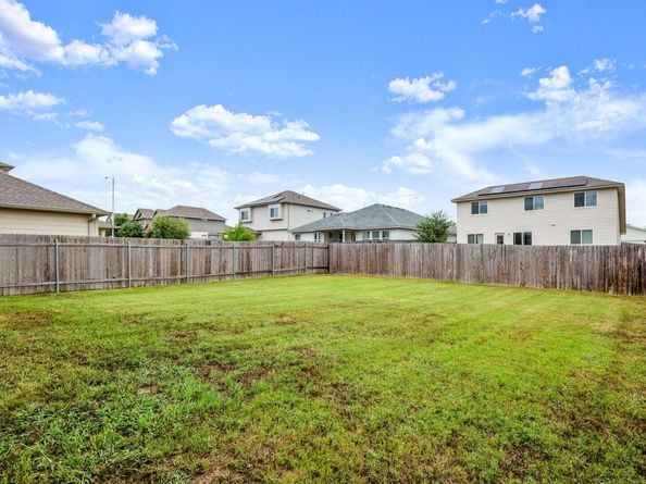 9908 Dalliance LN, Manor TX 78653