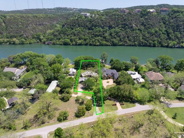 2401 Manana ST, Austin TX 78730