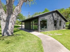 2401 Manana ST, Austin TX 78730