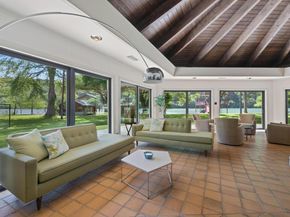 2401 Manana ST, Austin TX 78730