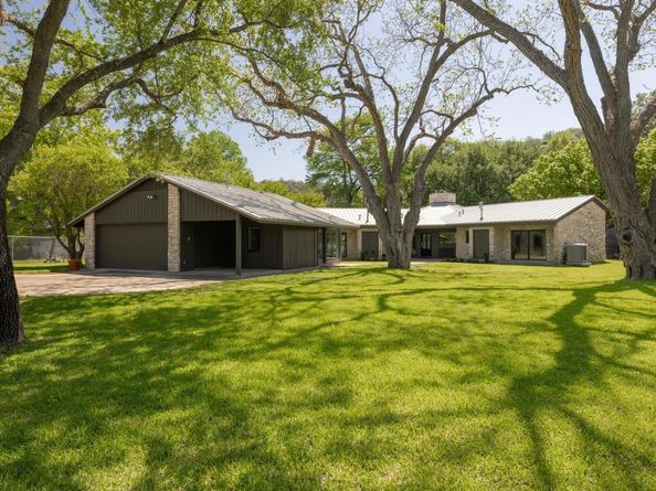 2401 Manana ST, Austin TX 78730