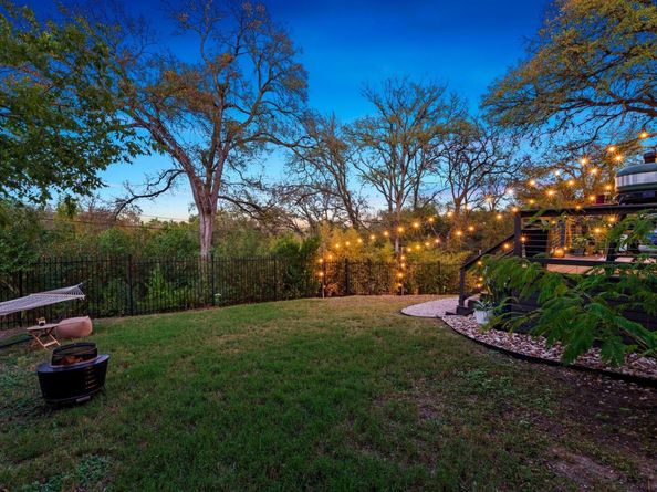 6608 Bradley DR, Austin TX 78723