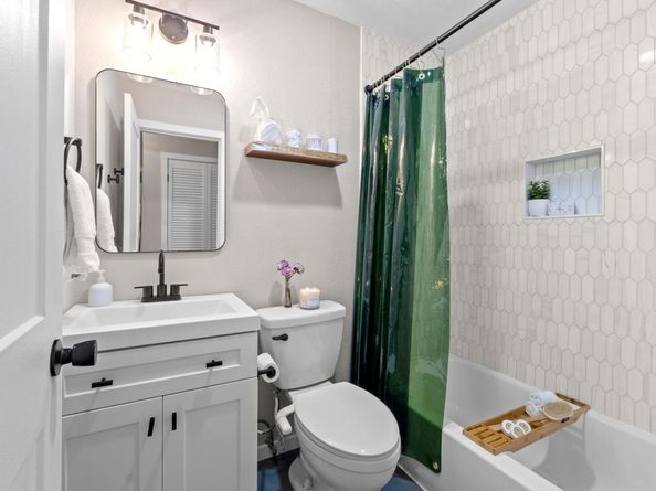 6608 Bradley DR, Austin TX 78723