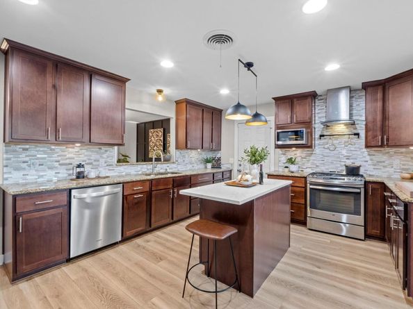 6608 Bradley DR, Austin TX 78723