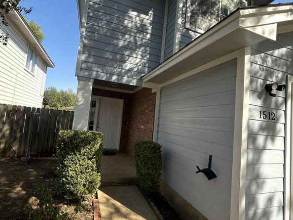 1512 Parkfield CIR, Round Rock TX 78664