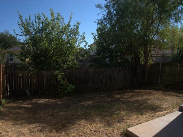 1512 Parkfield CIR, Round Rock TX 78664