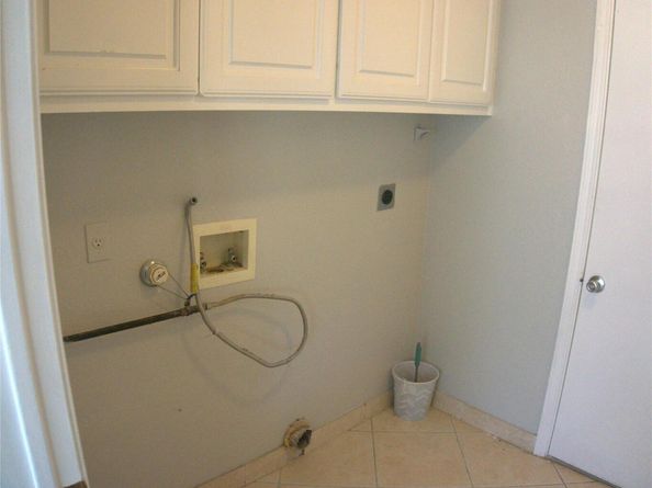 1512 Parkfield CIR, Round Rock TX 78664