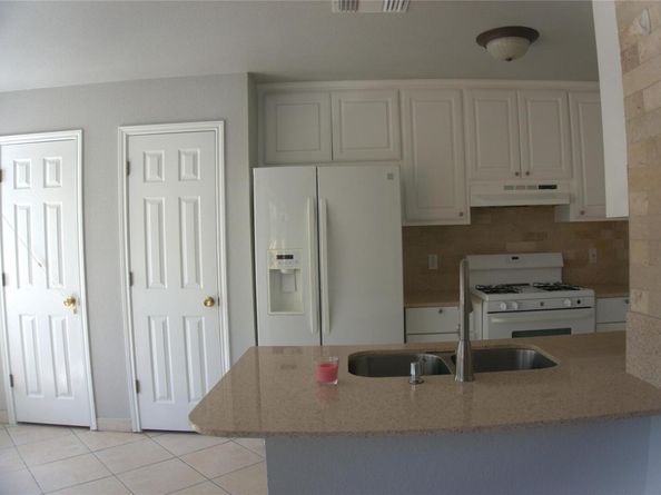 1512 Parkfield CIR, Round Rock TX 78664