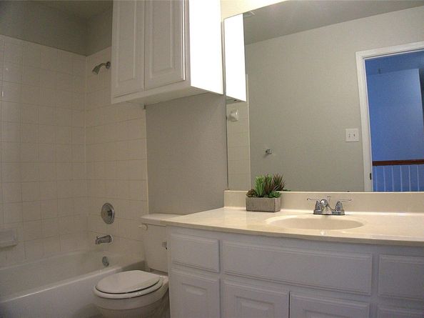 1512 Parkfield CIR, Round Rock TX 78664