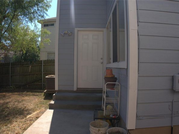 1512 Parkfield CIR, Round Rock TX 78664