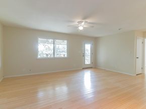 25201 & 25203 Lakeview DR, Spicewood TX 78669